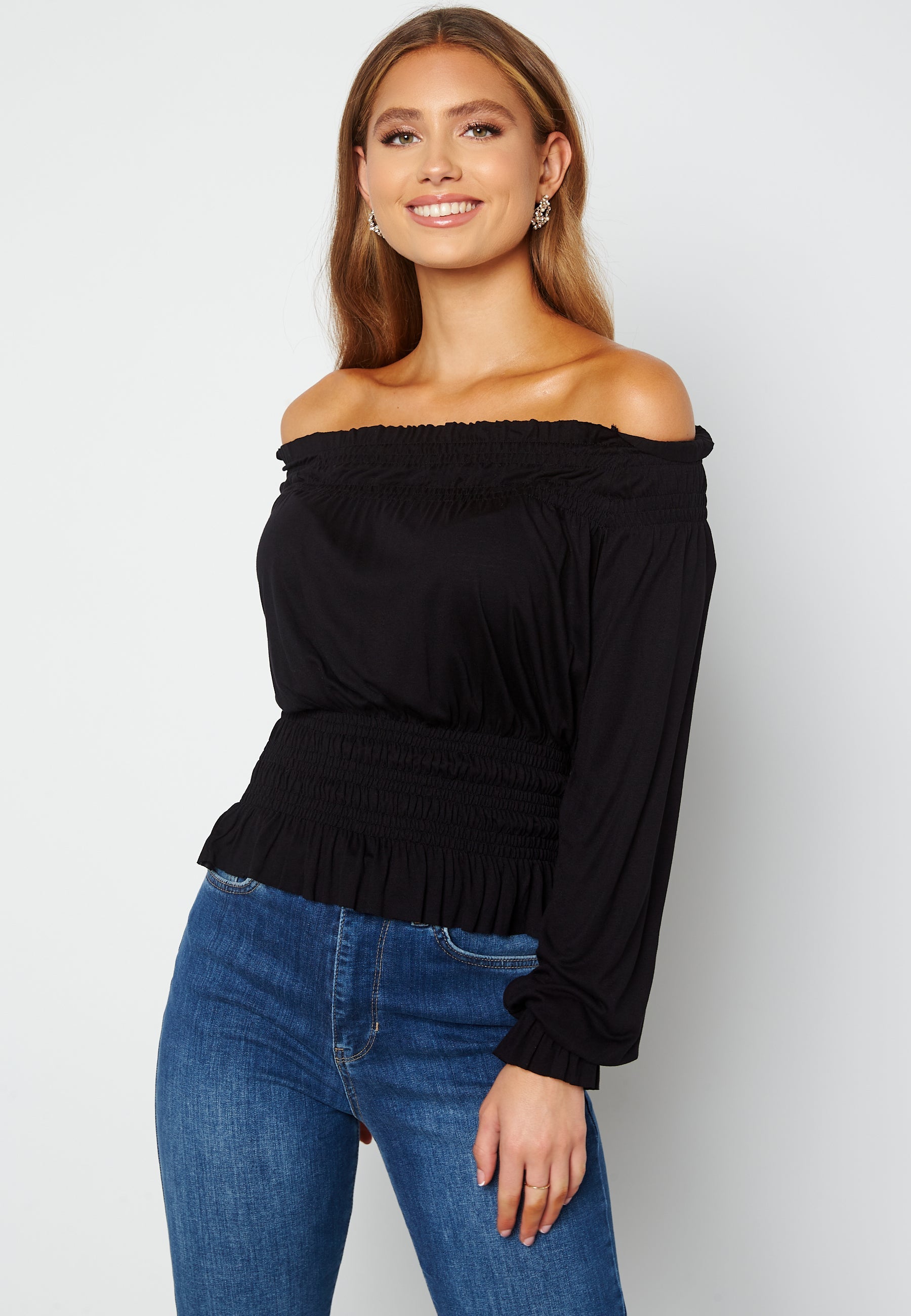 Bubbleroom Care Mellie Off Shoulder Top