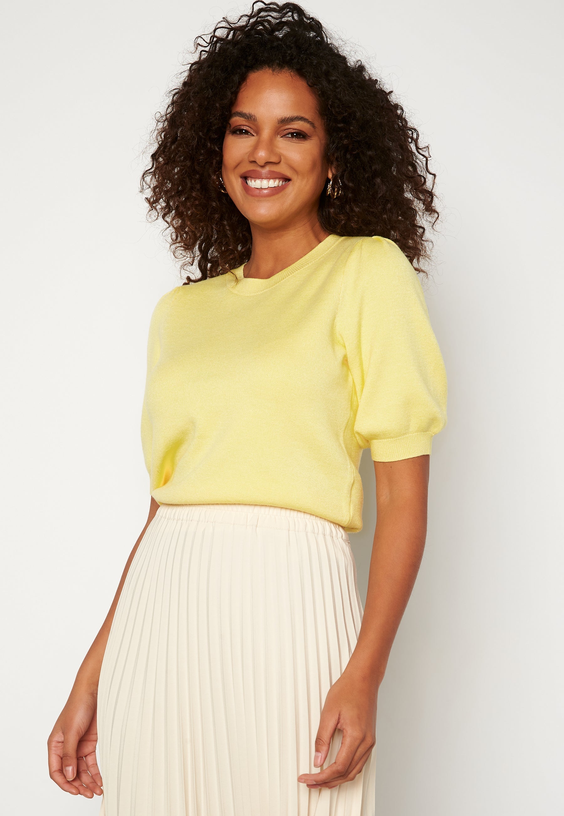 VERO MODA Gold SS Puff O-Neck Blouse