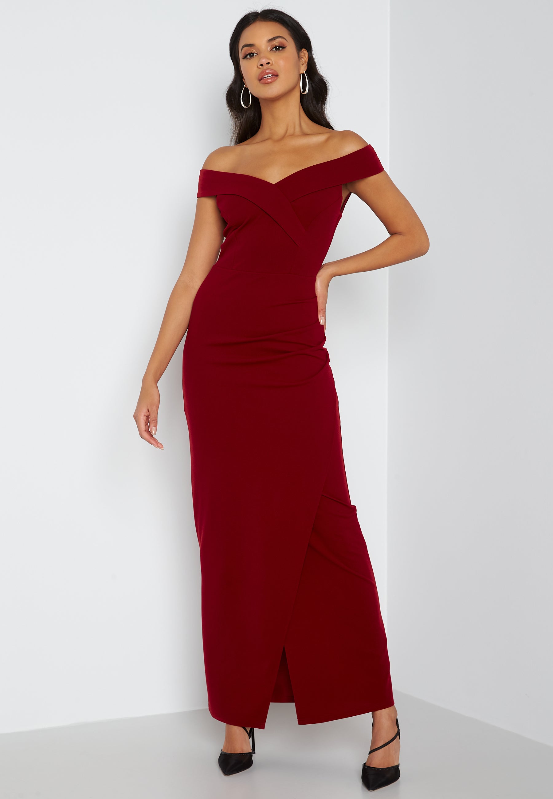 Bubbleroom Occasion Lydia Off Shoulder Gown