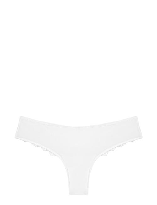 Triumph | Lovely Micro Brazilian String | L