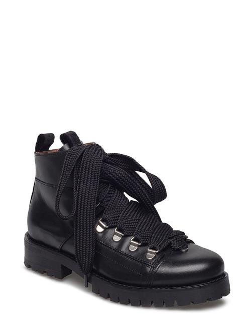 Pavement | Alice | 38