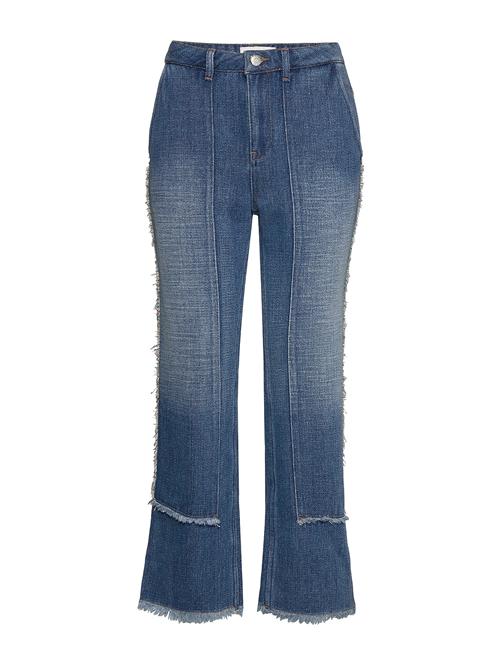 Blanche | Ameli | 34