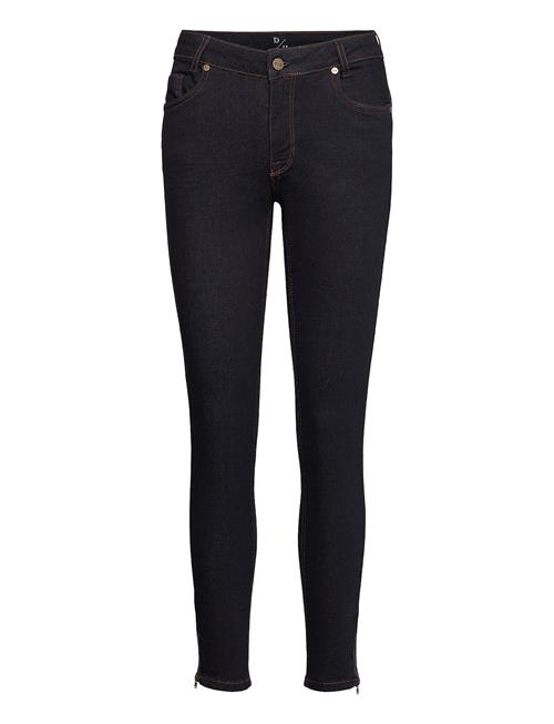 Denim Hunter | 31 The Celinazip Tenna Custom | 24 Wash