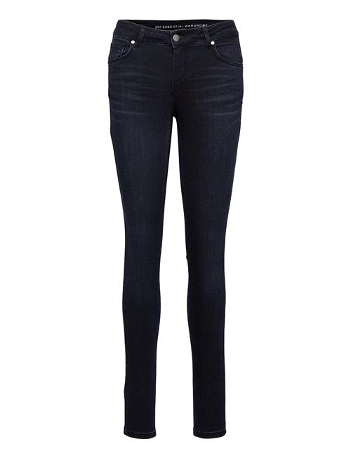 My Essential Wardrobe | 32 The Celina 100 Slim Y | 25 x 32