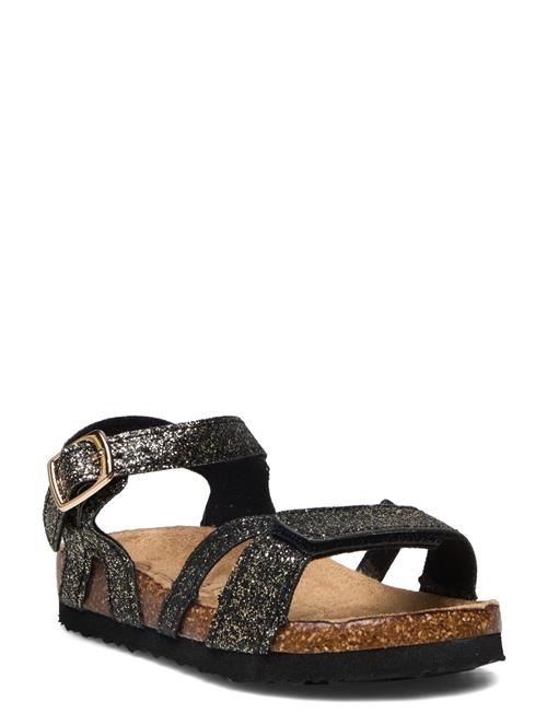 name it | Nmffiona Sandal | 27