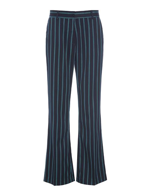 Dea Kudibal | Rihanna | XS