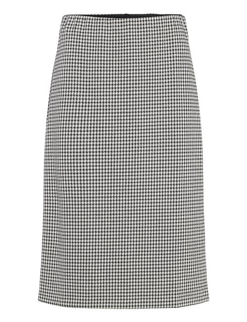 Part Two | Lorinnepw Sk | XXXL