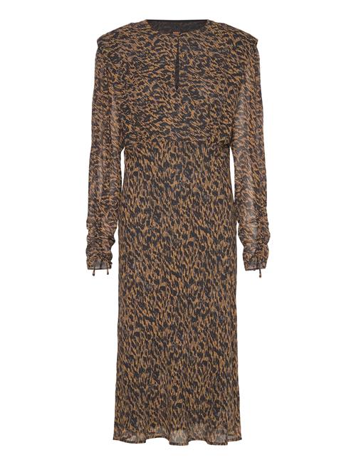 BOSS | C_Denzal | 34