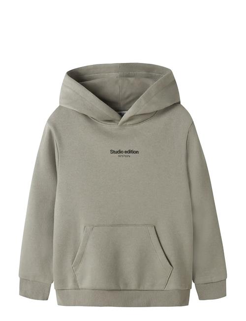 name it | Nkmbrody Ls Nreg Sweat Wh Bru Noos | 158-164