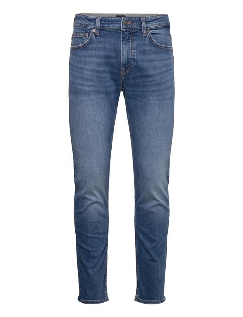 BOSS | Delaware Bo | 33 x 36