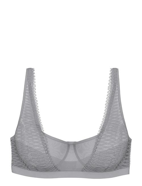 Triumph | Aura Spotlight T W02 | E x 80