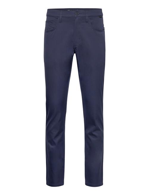 TravisMathew | Open To Close | 36 x 32