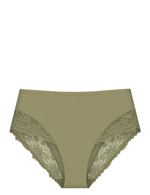 Triumph | Ladyform Soft T Maxi | 44