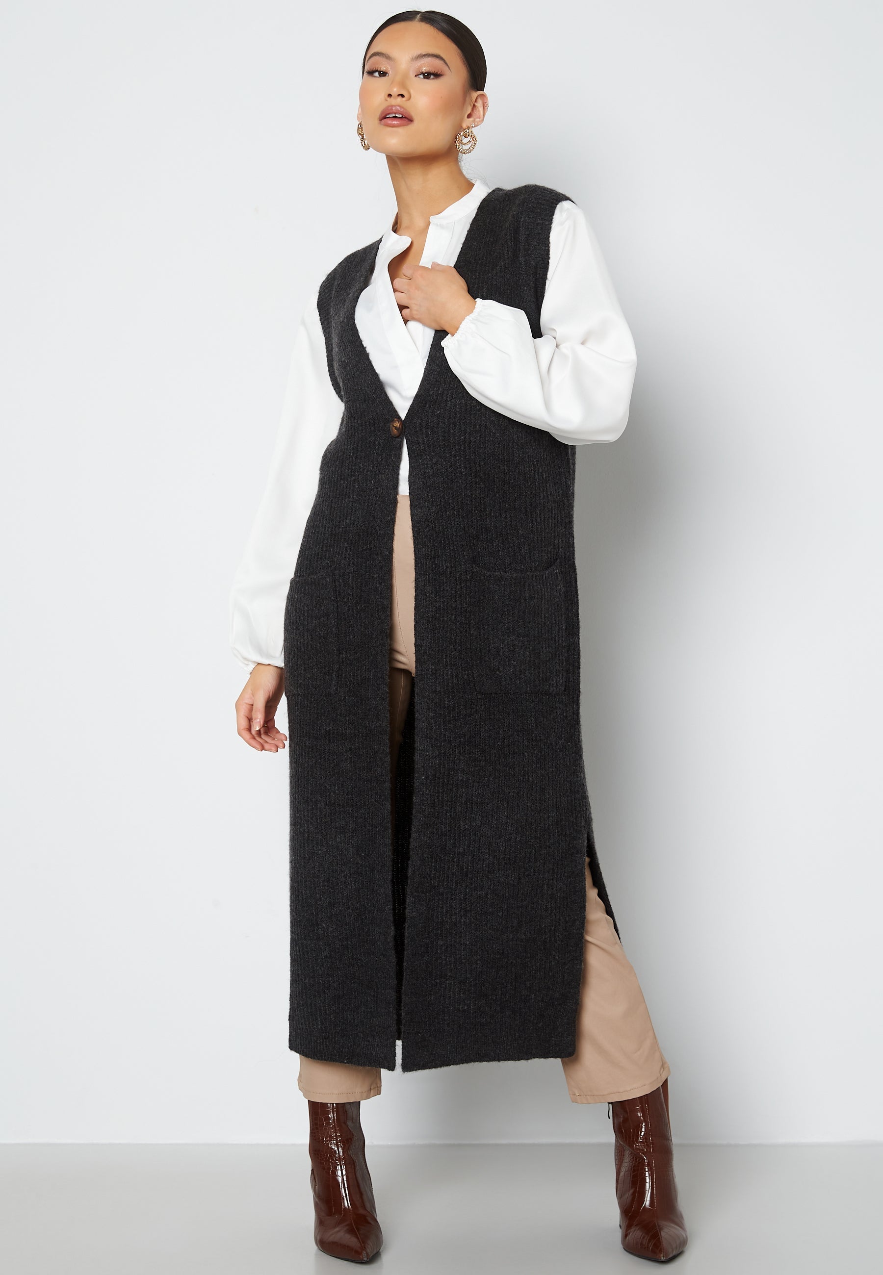 Sisters Point Lui Knit