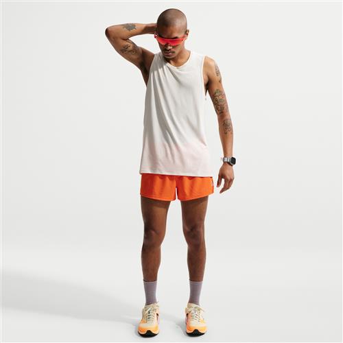 Nike ACG "Trailwind" Dri-FIT ADV-shorts med indershorts (8 cm) til mænd - Orange