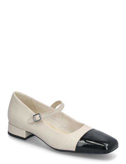 VAGABOND | Debbi | 41