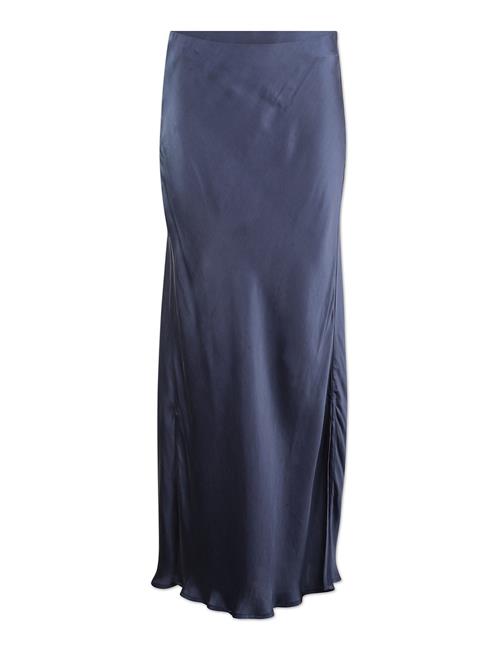 Six Ames | Ariana | 36