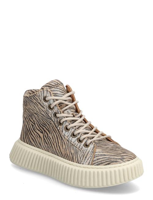 Bisgaard | Bisgaard Debbie L | 34