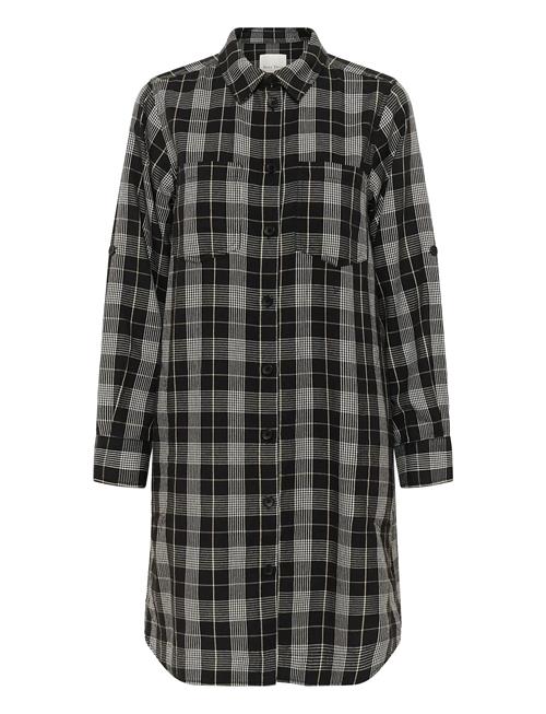 Part Two | Sardiaspw Dr | 38