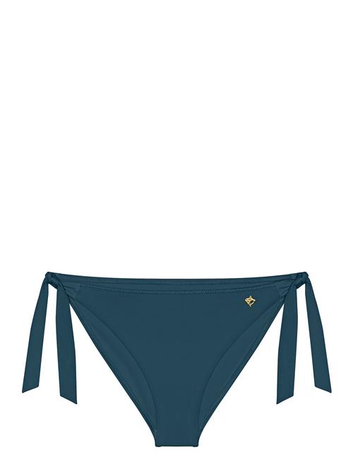 Triumph | Summer Twist Tai | 38