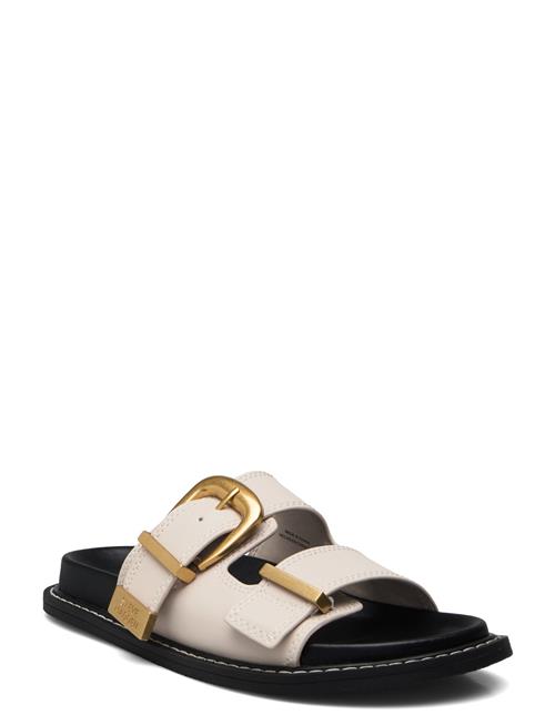 Steve Madden | Arch-E Slides | 38