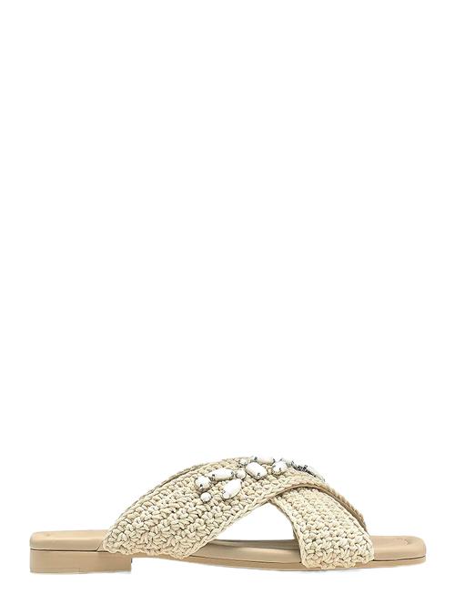 Inuikii | Woven Crossed Stones | 36