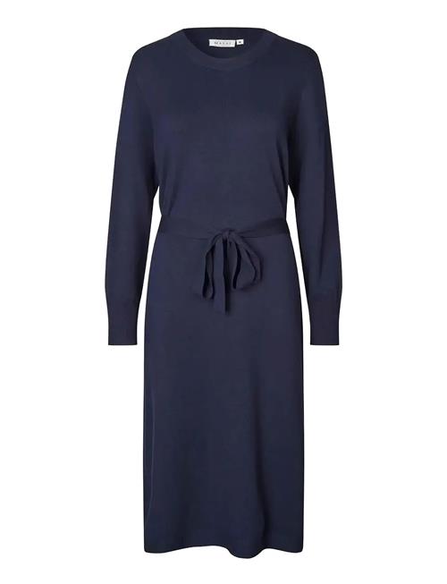 Masai | Manisuta | M