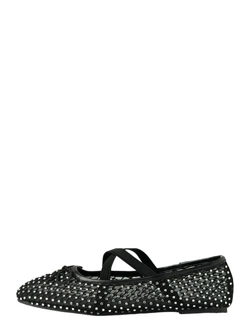 name it | Nkfkalua Ballerina Shoe | 29