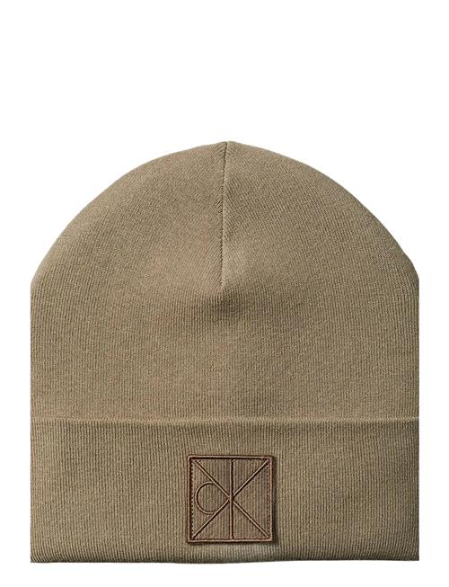 Calvin Klein | Emblem Patch Fine Rib Beanie | ONE SIZE
