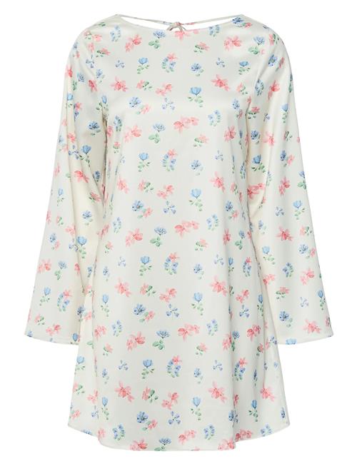 Pieces | Pcmillie Ls Short Boatneck Dress Wvn D2D | XS