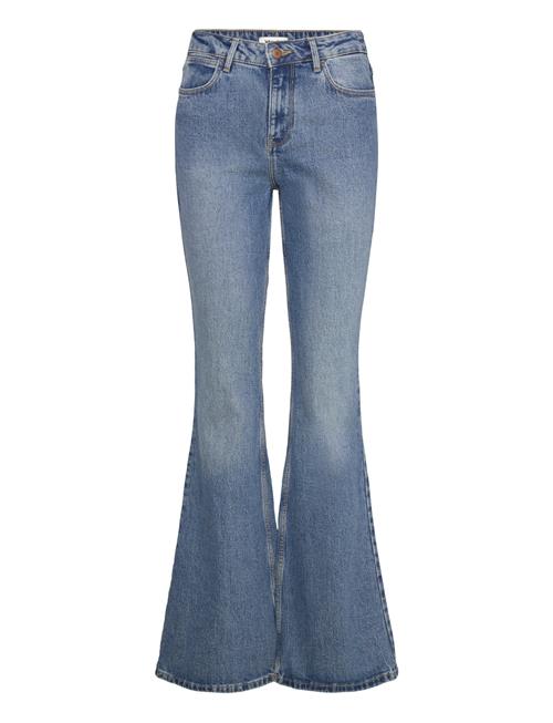 Wrangler | Fierce Flare | 25 x 32