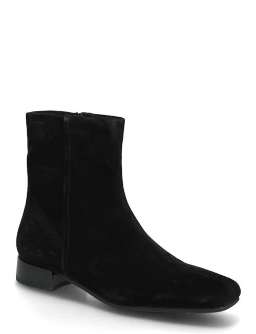 VAGABOND | Mona | 38