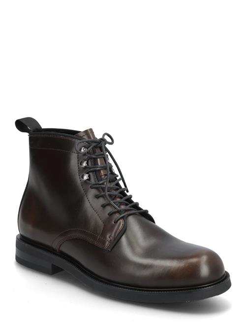 VAGABOND | Floyd | 43