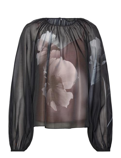 Ted Baker London | Plaaza | 40