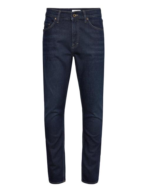 Tiger of Sweden | Pistolero Mystery | 36 x 32