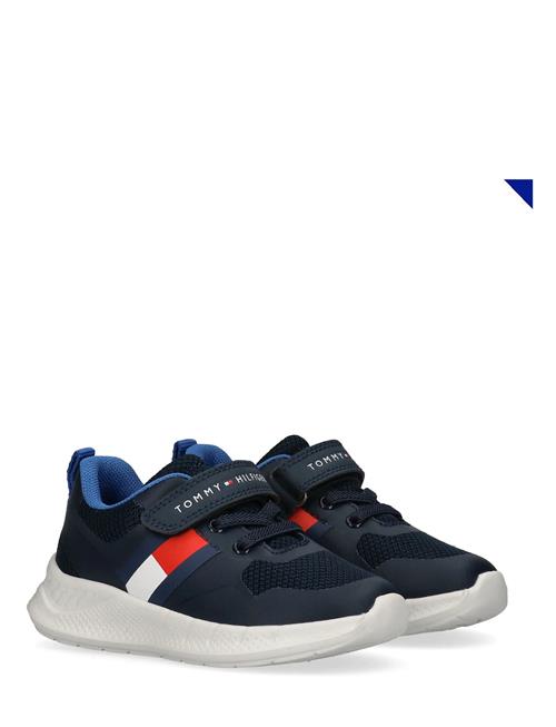 Tommy Hilfiger | Tommy Hilfiger Flag Low Cut Lace-Up/Velcro Sneaker | 32