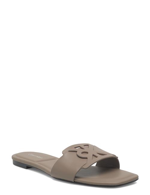 Calvin Klein | Square Flat Sandal Emblem | 41