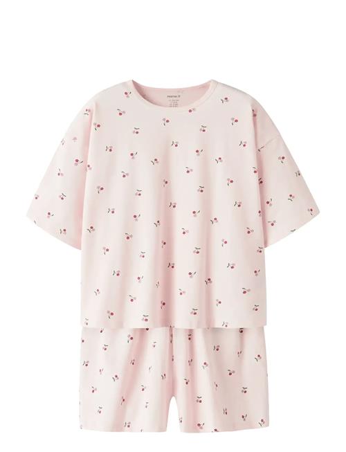 name it | Nkfnightset Boxy Cherry Noos | 134-140
