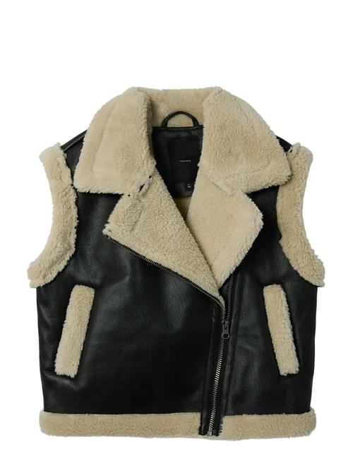 name it | Nkfmichelle Vest | 134