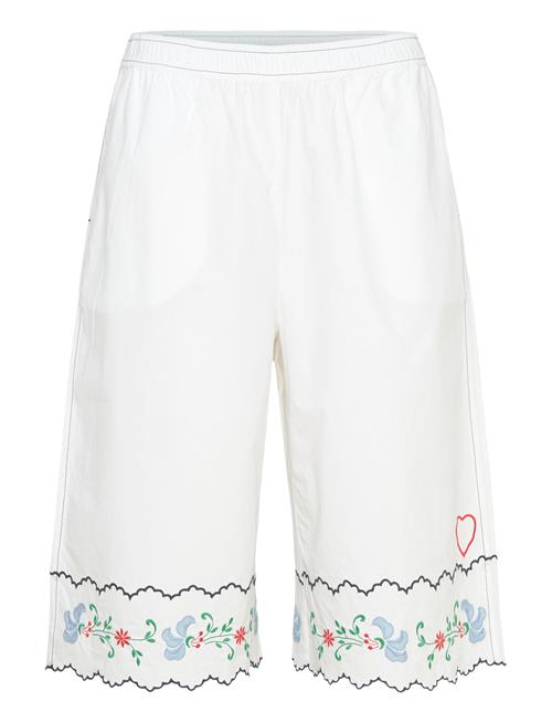 Stella Nova | Coloured Embroidered Oversized Shor | 34