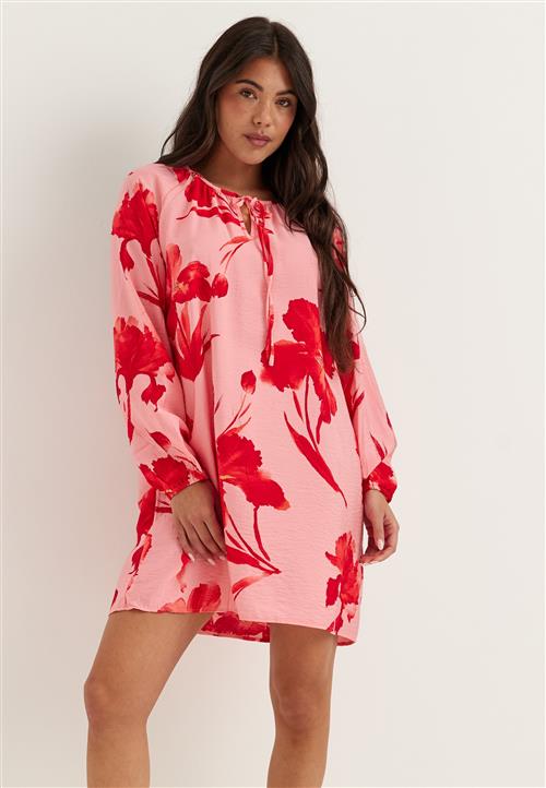 ONLY Onlhyaci L/S STRING SHORT DRESS