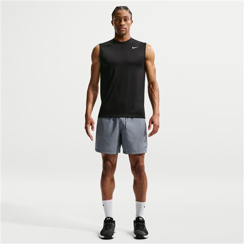 Alsidige Nike Form Dri-FIT-shorts (18 cm) uden for til mænd - grå