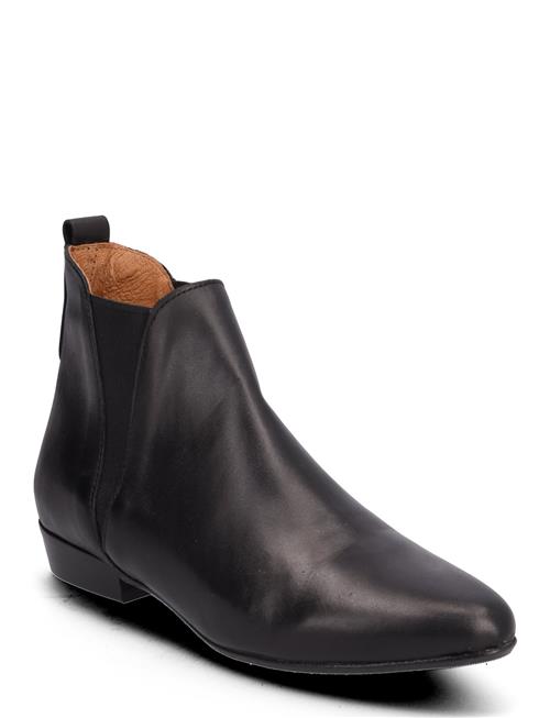 Anonymous Copenhagen | Rita | 41