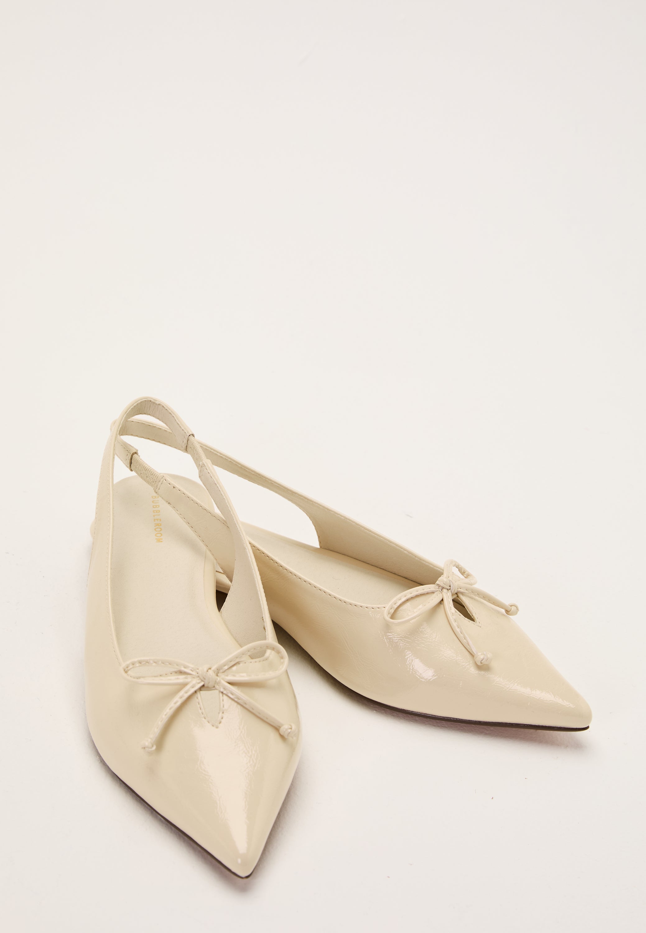 BUBBLEROOM Pointy Flat Slingback