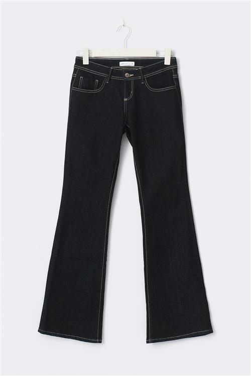 Gina Tricot - Ultra low flare tall jeans - ultra low waist - Blå - 42 - Dame