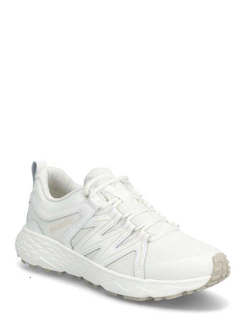 Columbia Sportswear | Peakfreak Roam Waterproof | 39