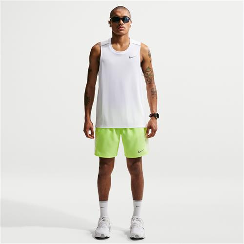 Nike Miler Dri-FIT-løbeshorts (18 cm) med indershorts til mænd - gul