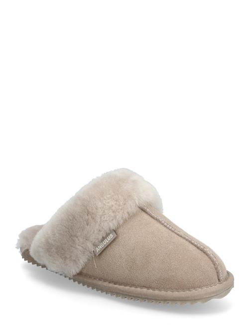 ANGULUS | Indoor | 39