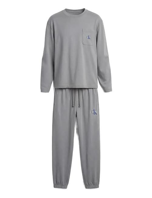 Calvin Klein | Monogram L/S Jogger Set | XL