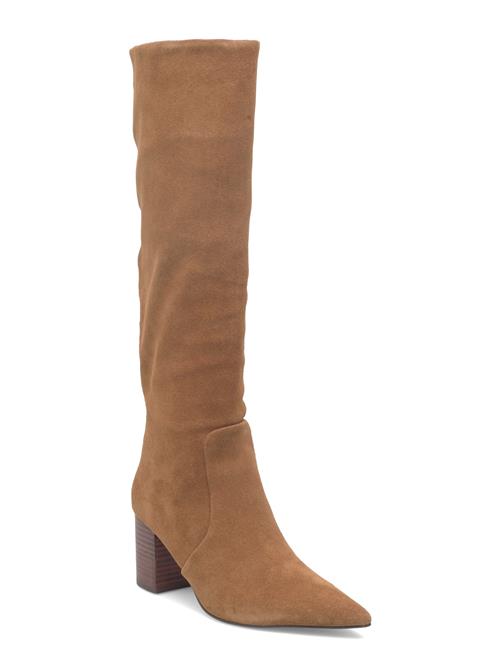 Steve Madden | Skyline | 37